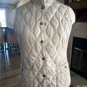 Eddie Bauer Women's Quilted Vest - White